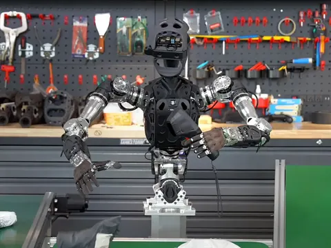 PNDbotics Adam-U Ultra